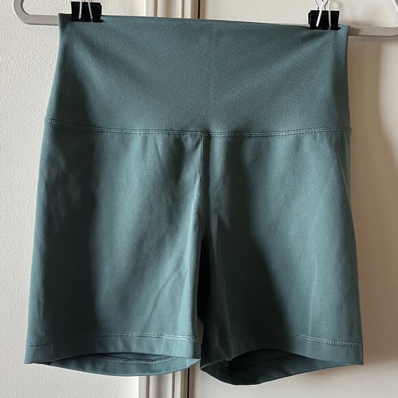 Yogalicious Women’s Lux Everyday 5" Shorts Teal Size Large - Picture 5 of 6